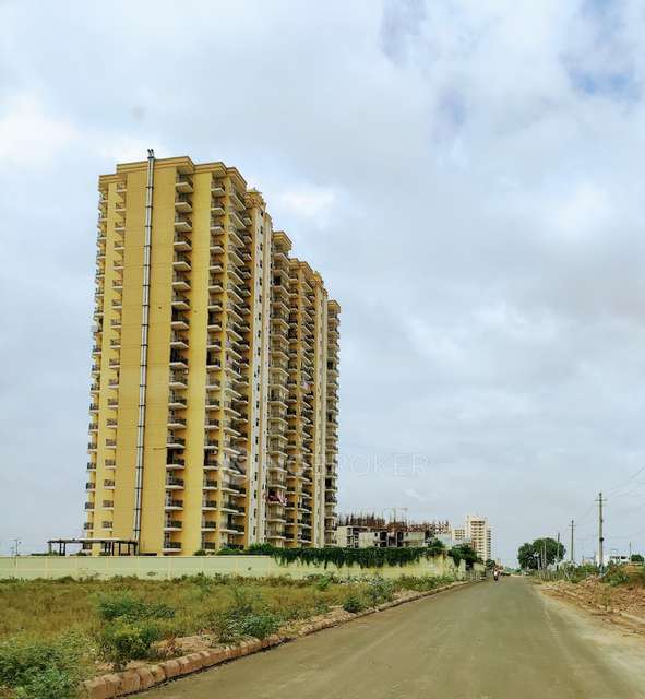 3 BHK Flat In Green Power Society For Sale  In Sector 75