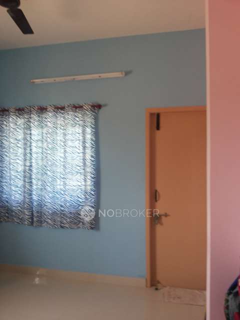 2 BHK Flat In Vijay Flats For Sale  In Secretariat Colony Park