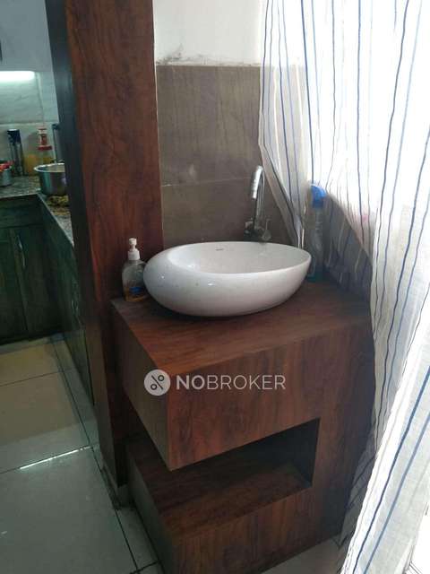 3 BHK Flat In Ajnara Le Garden Prime Tower, Noida Ext Sector 16 For Sale  In Sector 16b Rd