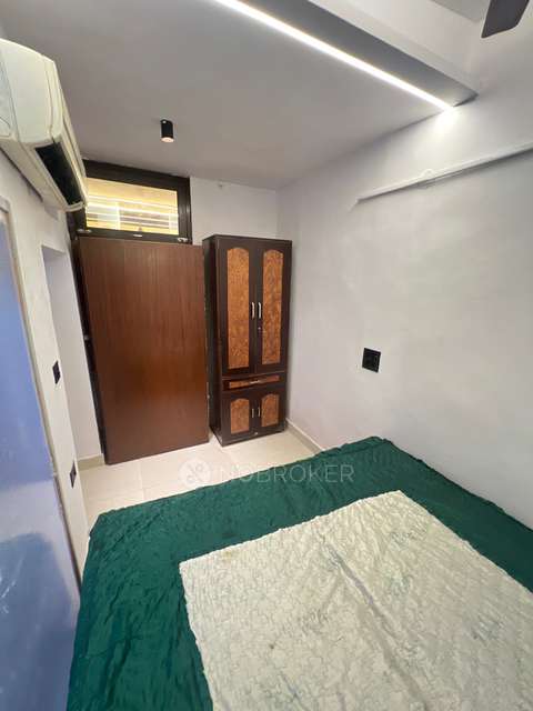 PG for Boys in Sector 5