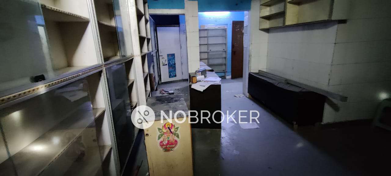 Shop in Sector 50, Noida for Rent 