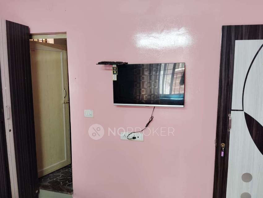 PG for Girls in Brookefield