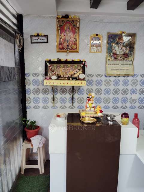 PG for Girls in Brookefield