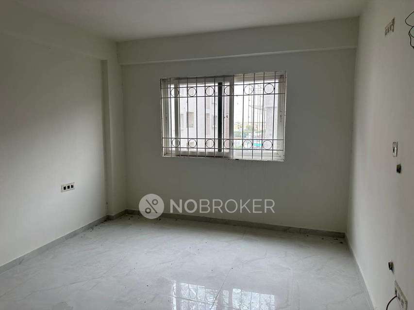 3 BHK Flat In Modi Gulmohar  For Sale  In Krishna Nagar