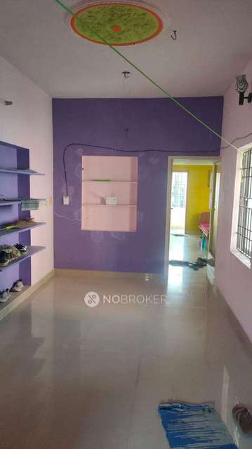 PG for Girls in Vellaikal