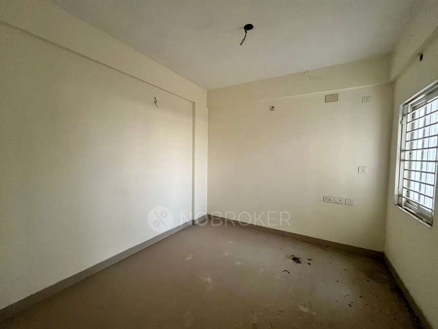 2 BHK Flat In Amarprakash Temple Waves For Sale  In Kundrathur