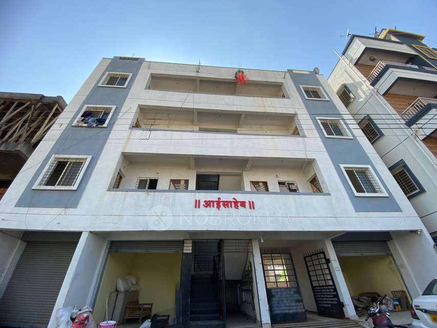 4+ BHK Flat For Sale  In Phursungi