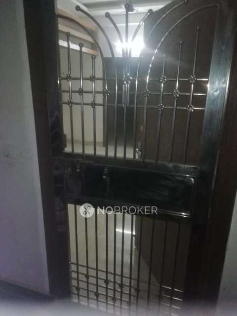 2 BHK Flat In Builder Floor For Sale  In Indirapuram