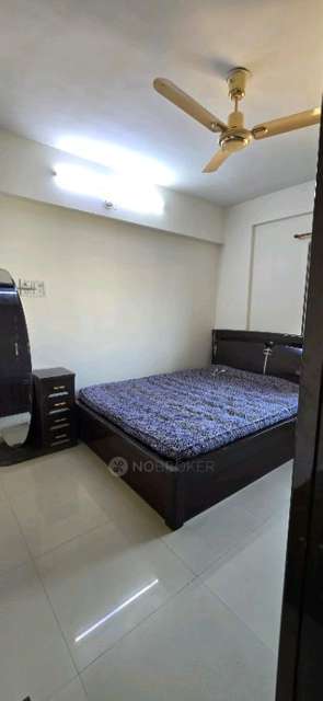 2 BHK Flat In Anita Building for Rent  In Mundhwa