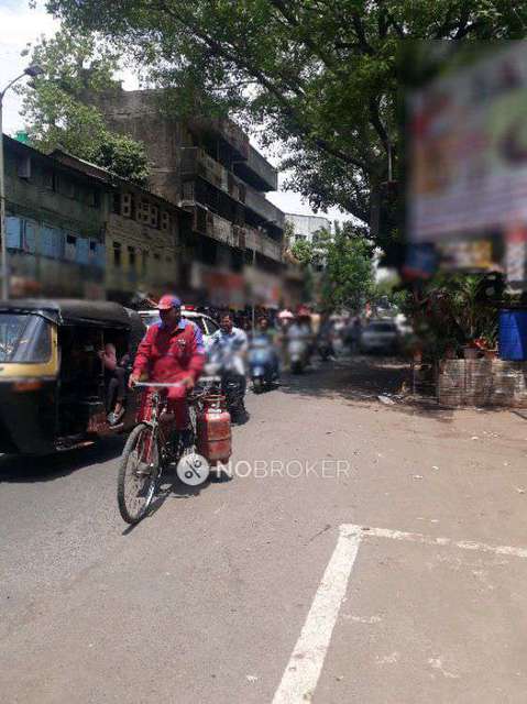 Shop in Ganesh Peth, Pune for sale 