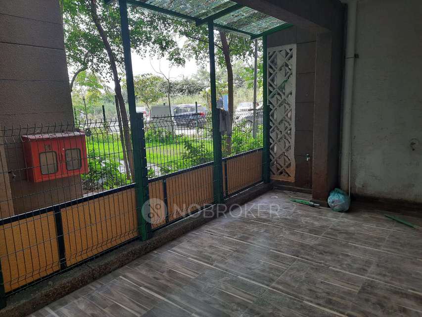 2 BHK Flat In Lodha Lakeshore Greens, Taloja For Sale  In Usarghar Gaon
