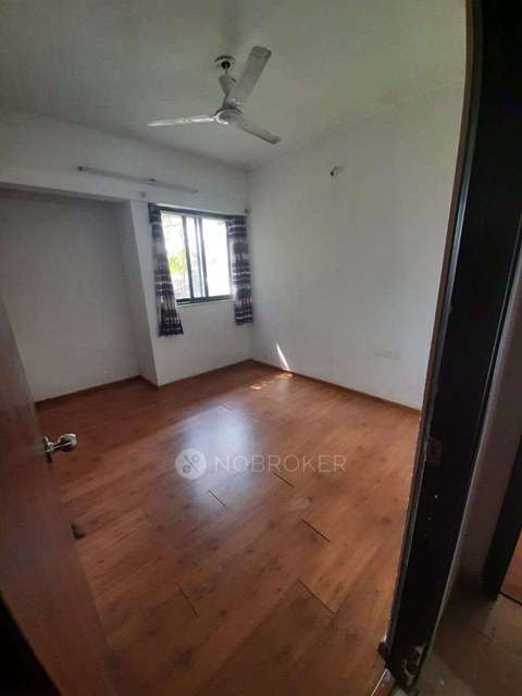 2 BHK Flat In Lodha Lakeshore Greens, Taloja For Sale  In Usarghar Gaon