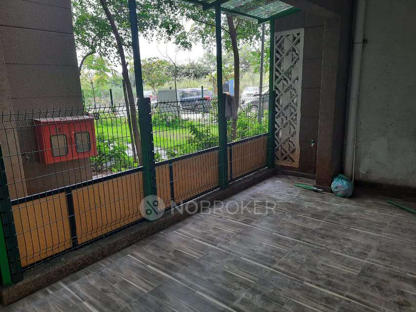 2 BHK Flat In Lodha Lakeshore Greens, Taloja For Sale  In Usarghar Gaon