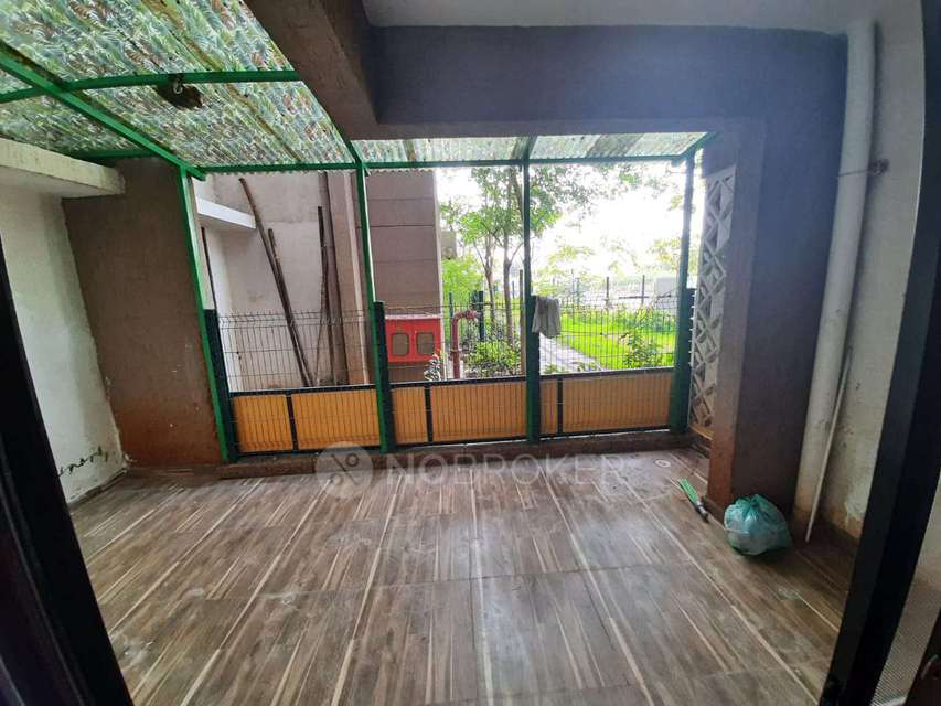 2 BHK Flat In Lodha Lakeshore Greens, Taloja For Sale  In Usarghar Gaon