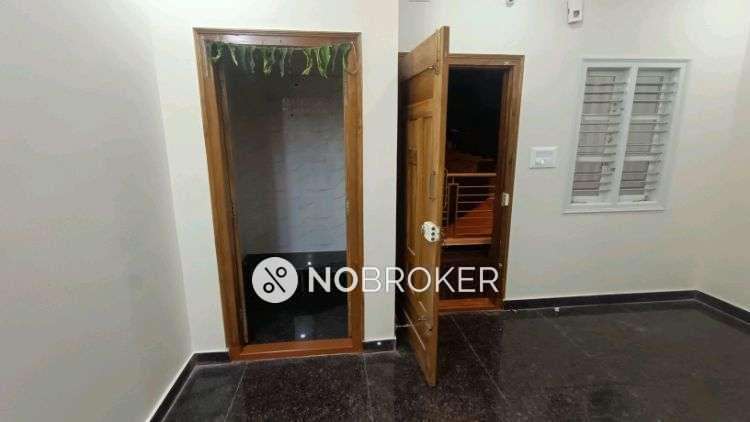 4+ BHK Flat In Standalone Building  For Sale  In Doddabommasandra