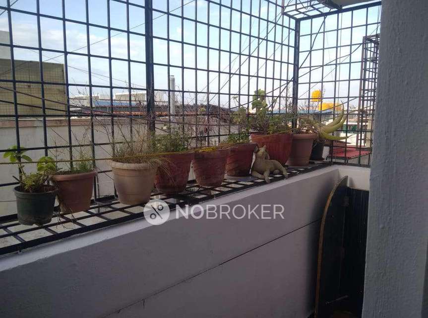 2 BHK Flat In Vandana Coral For Sale  In Btm Layout