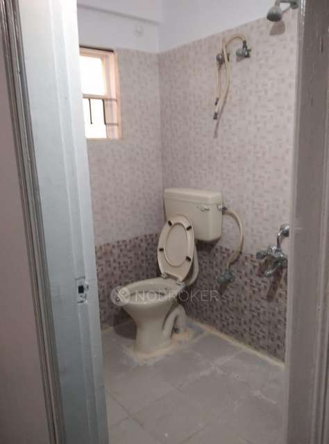 2 BHK Flat In Vandana Coral For Sale  In Btm Layout