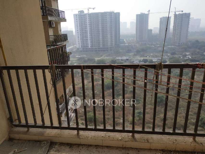 3 BHK Flat In La Residentia For Sale  In  Amrapali Dream Valley