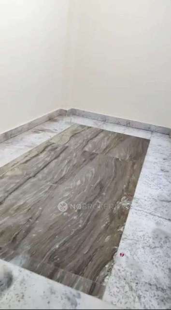 2 BHK Flat In Standalone Building  For Sale  In Shahdara