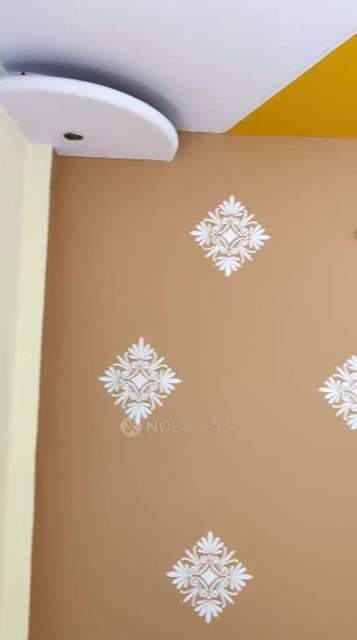 2 BHK Flat In Standalone Building  For Sale  In Shahdara