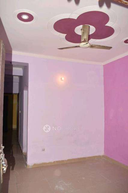 1 BHK Flat In Om Apartment For Sale  In Mundka