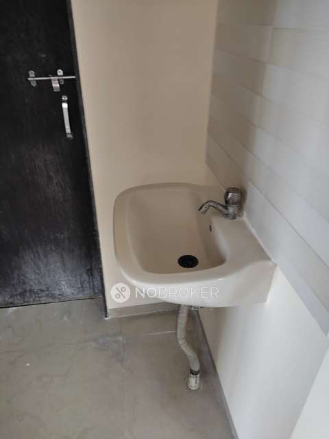 1 BHK Flat In Spring Woods for Rent  In Hinjawadi