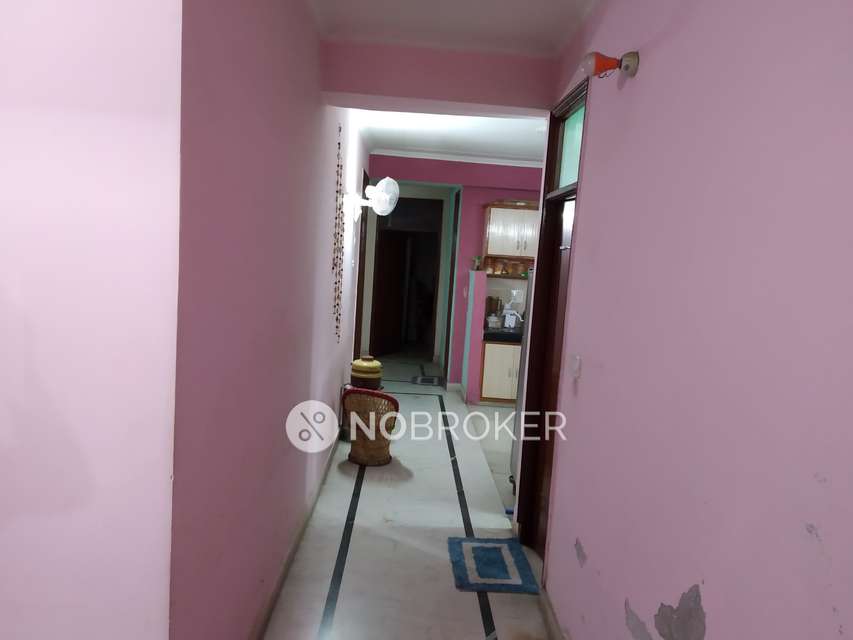 4 BHK Flat In Sb For Sale  In Okhla