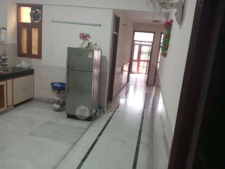 4 BHK Flat In Sb For Sale  In Okhla