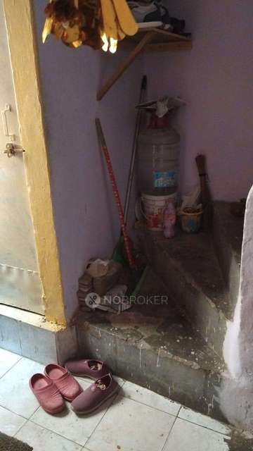 1 BHK Flat For Sale  In Karol Bagh