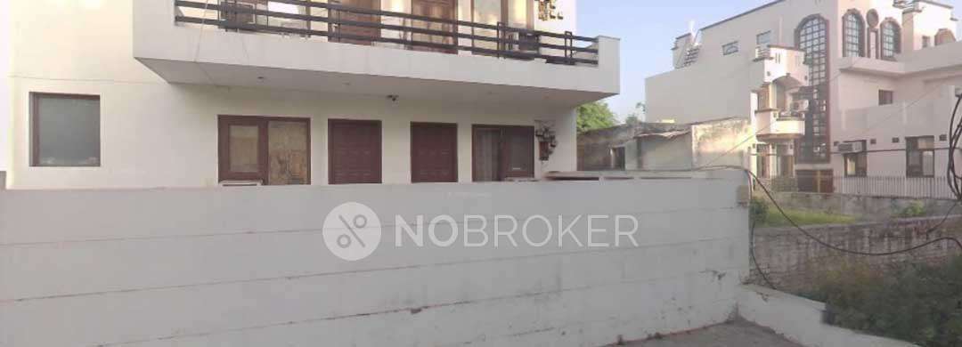 PG for Girls in Sector 23