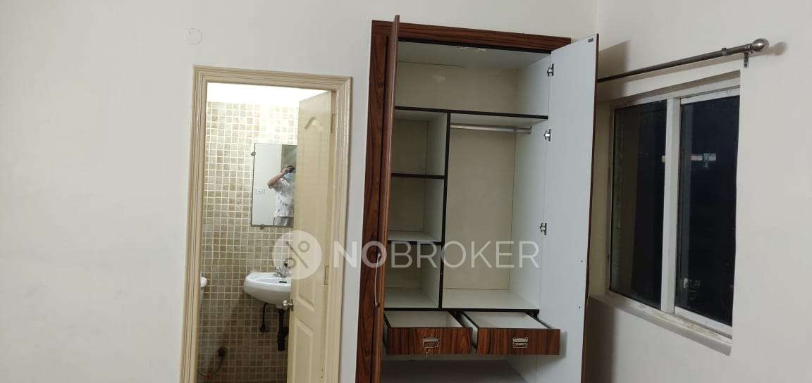 3 BHK Flat In Paras Tierea For Sale  In Sector 137