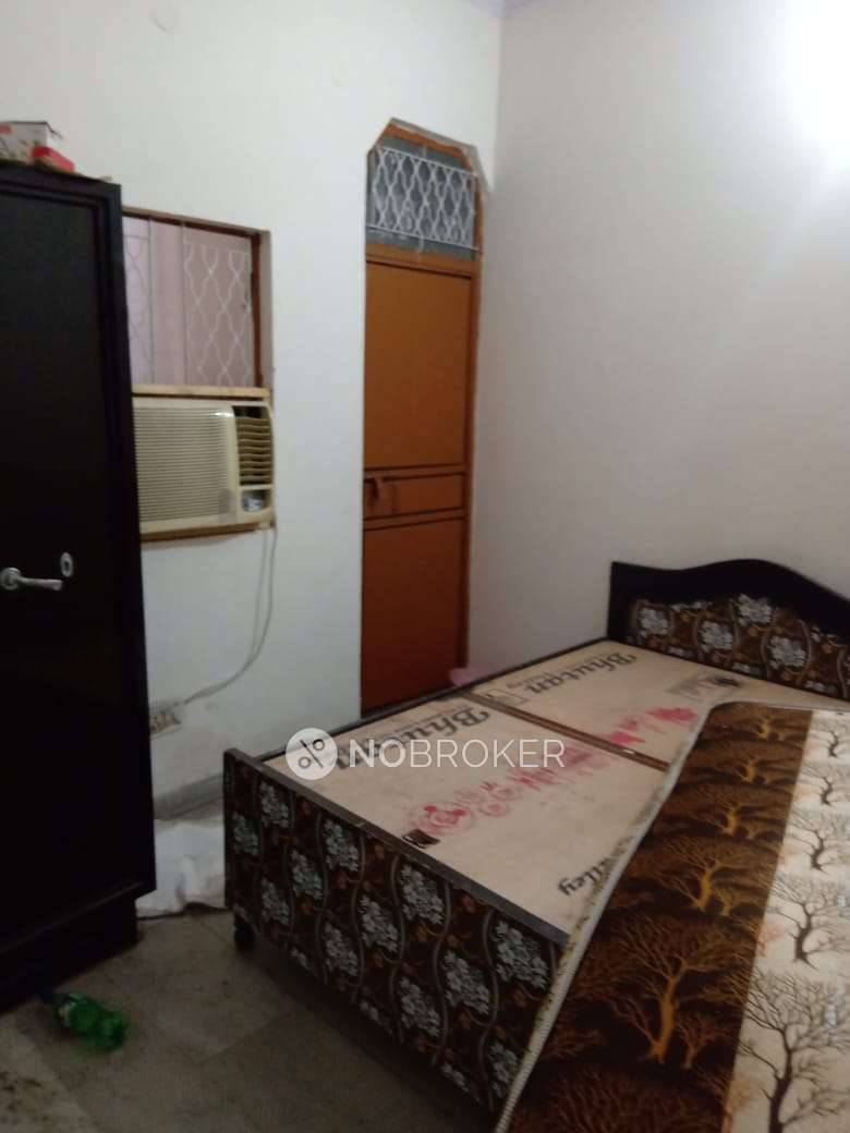 Independent House Tilak Nagar Rent WITHOUT BROKERAGE Semifurnished 2