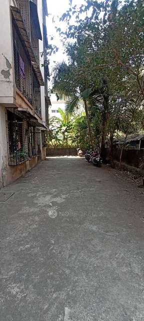 2 BHK Flat In Sai Samarth Co-operative Housing Society For Sale  In Dombivli East 