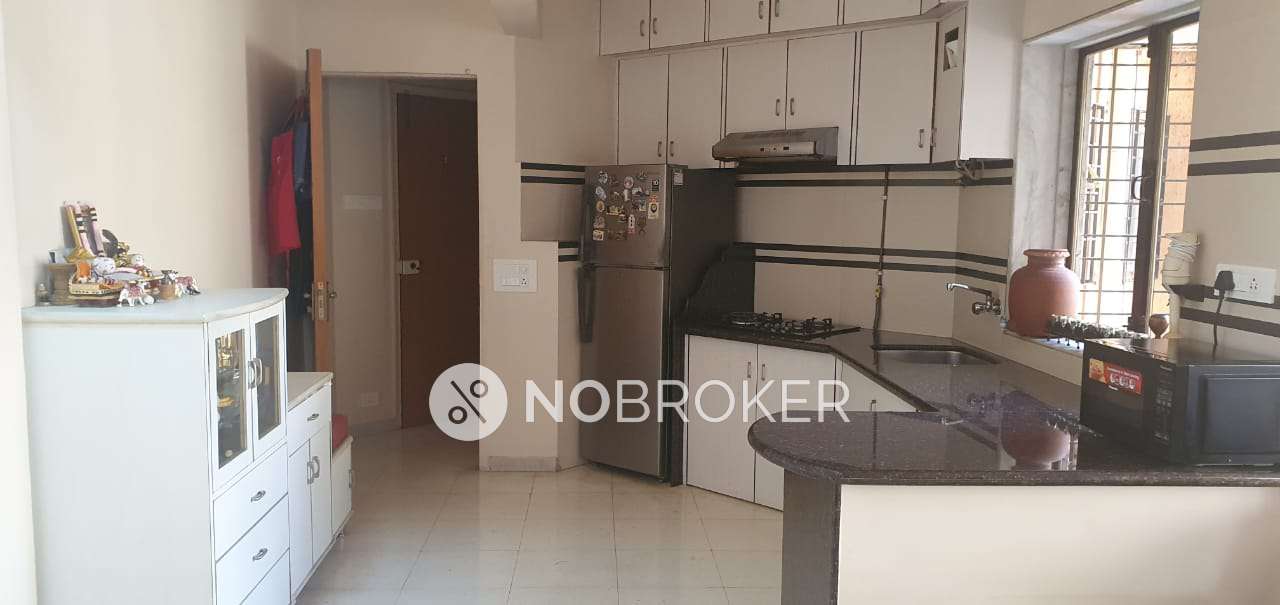 1 BHK Flat In Andheri Monisha Chs For Sale  In Andheri West