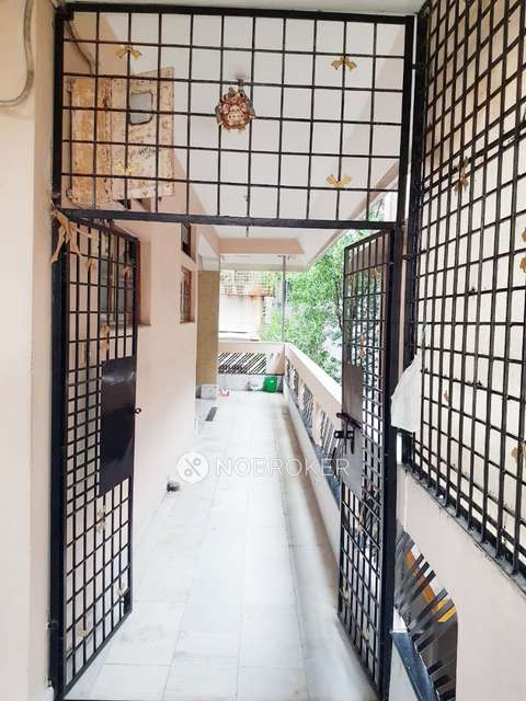 4 BHK Flat For Sale  In Nallakunta