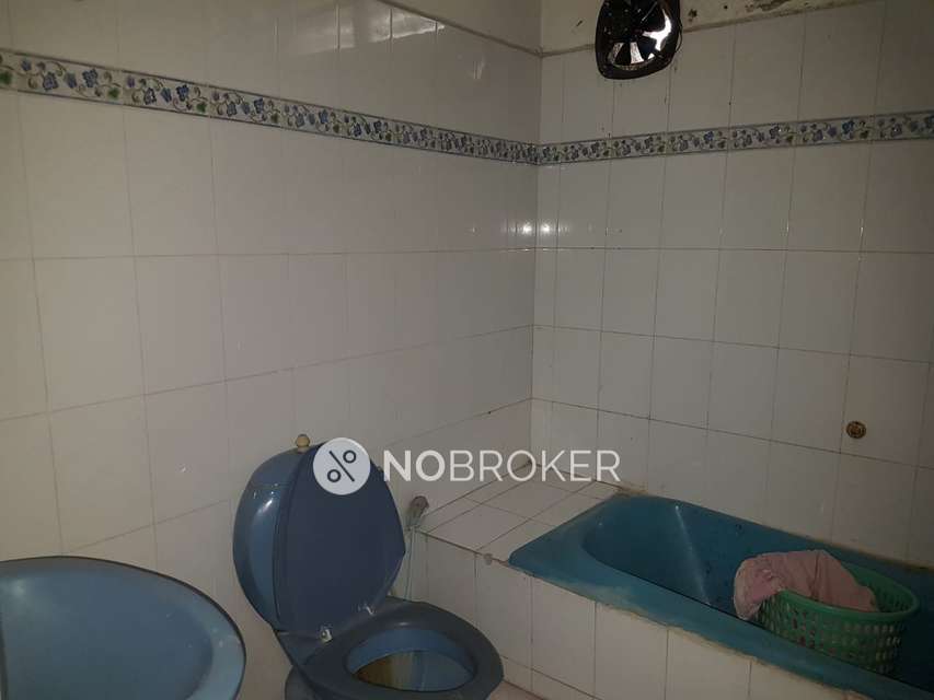 4 BHK Flat For Sale  In Nallakunta