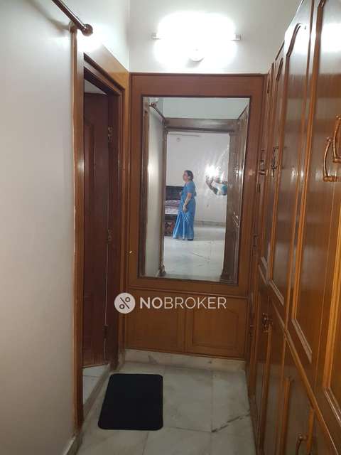 4 BHK Flat For Sale  In Nallakunta