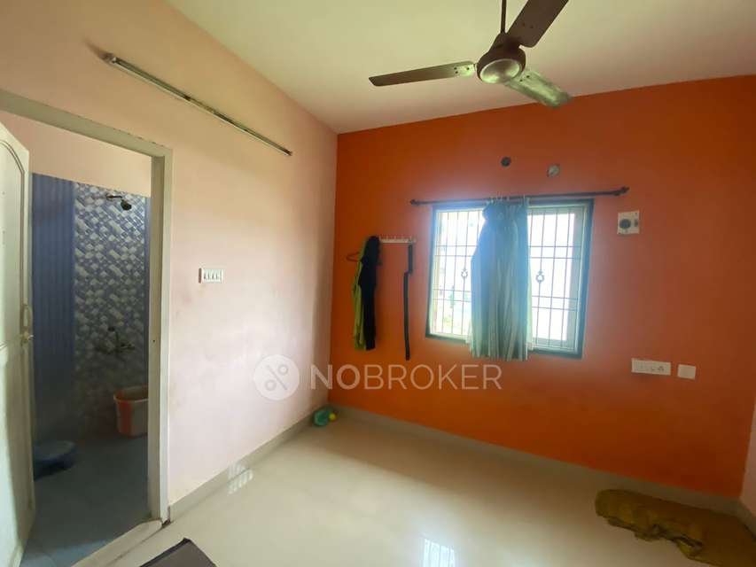 3 BHK Flat In Anirudh Prashanth Castle For Sale  In Pallikaranai