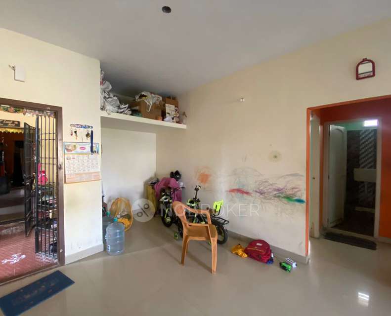 3 BHK Flat In Anirudh Prashanth Castle For Sale  In Pallikaranai