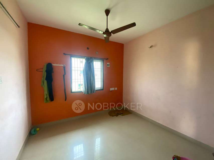 3 BHK Flat In Anirudh Prashanth Castle For Sale  In Pallikaranai