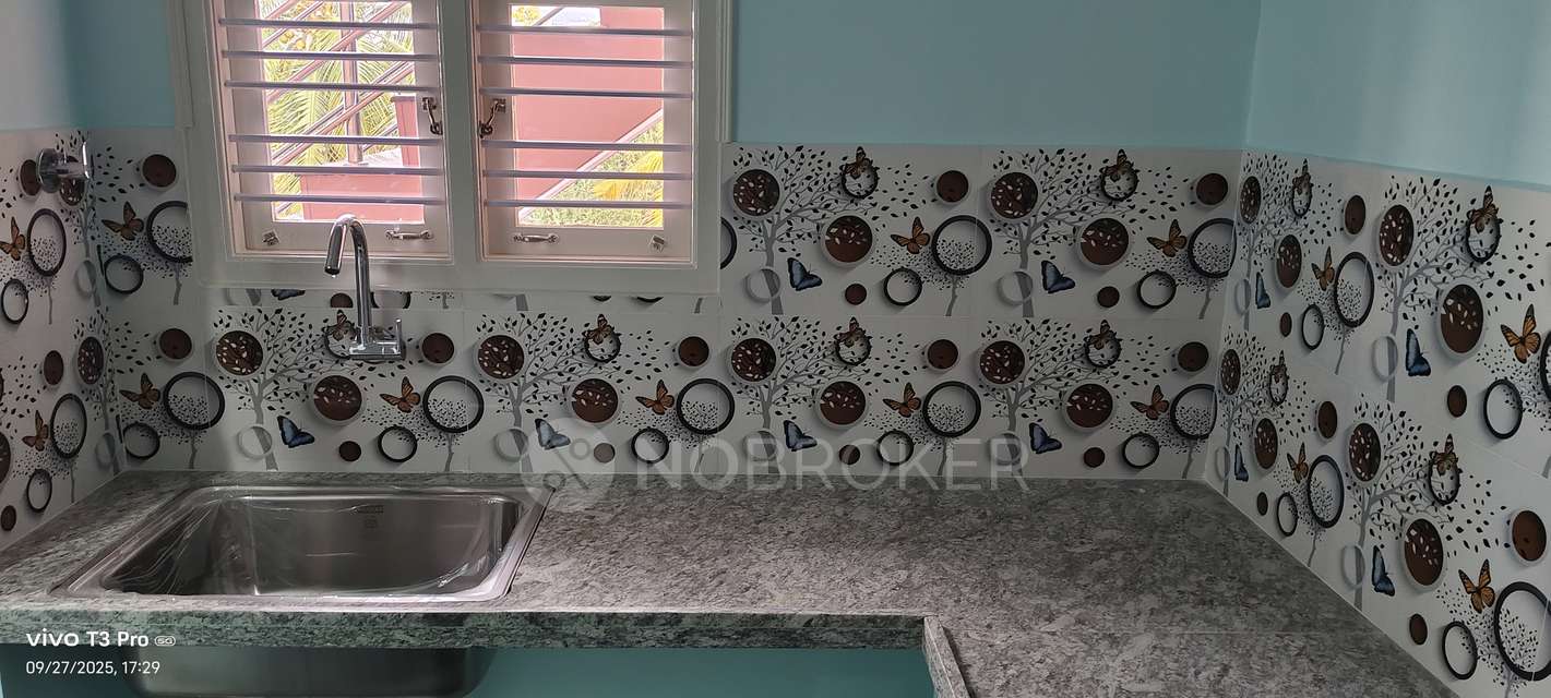 2 BHK Flat for Rent  In Hennur Gardens