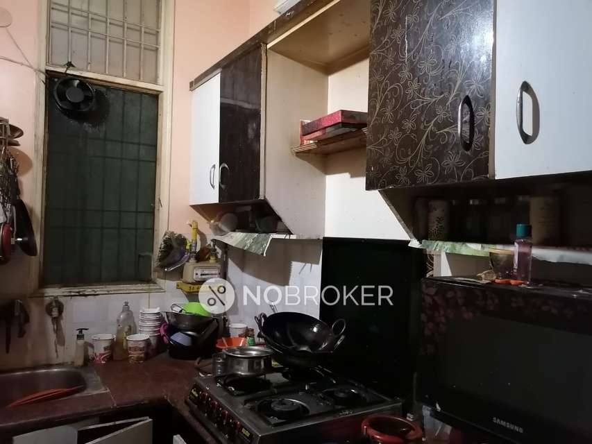 2 BHK Flat In Standalone Building  For Sale  In Mohan Nagar