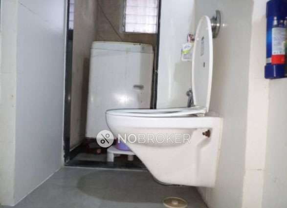 2 BHK Flat In Mantri Serene For Sale  In Goregaon East