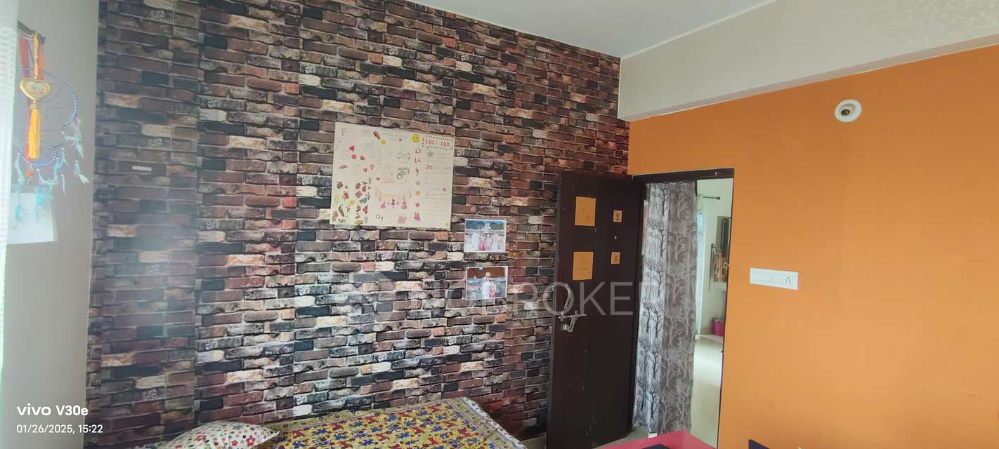 3 BHK Flat In Sarayu Spring Field For Sale  In Kukatpally