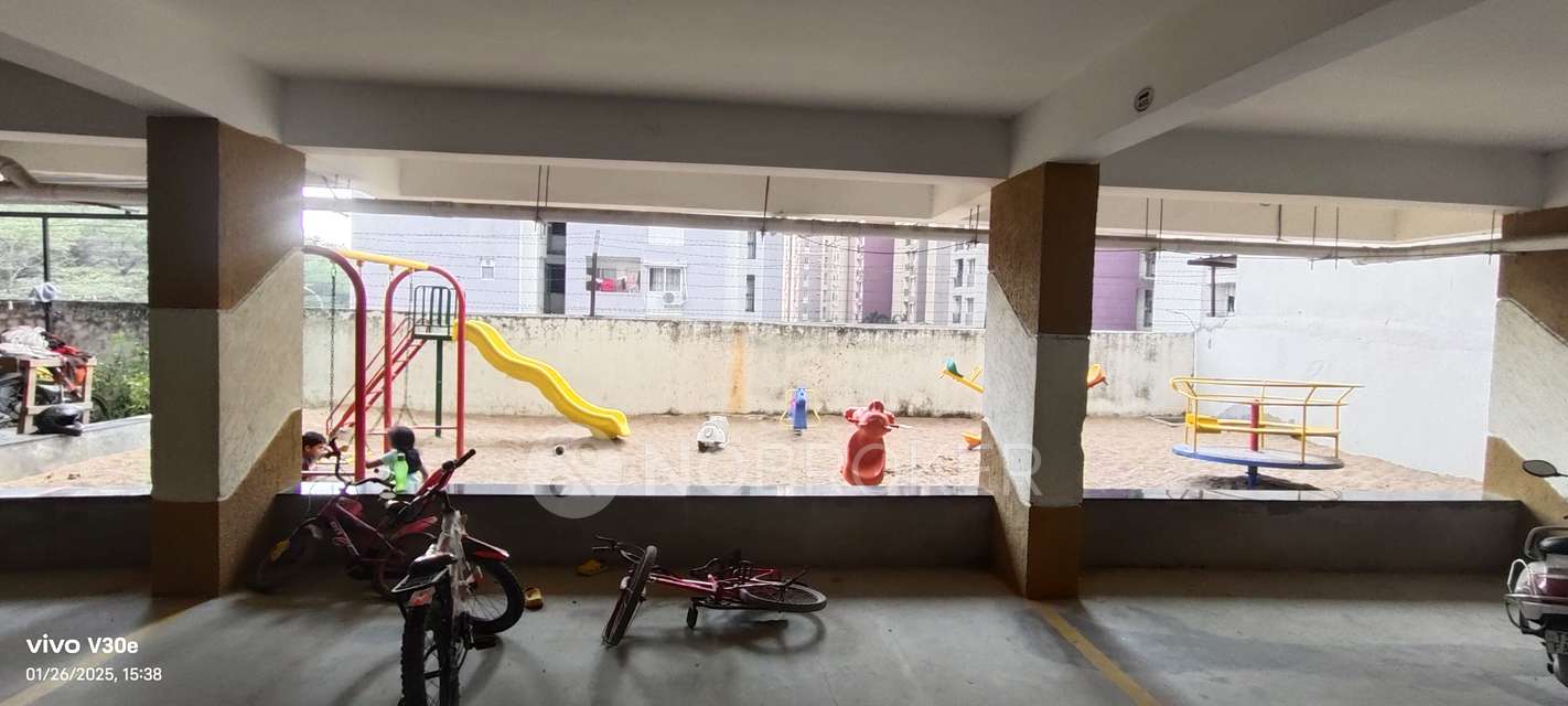 3 BHK Flat In Sarayu Spring Field For Sale  In Kukatpally