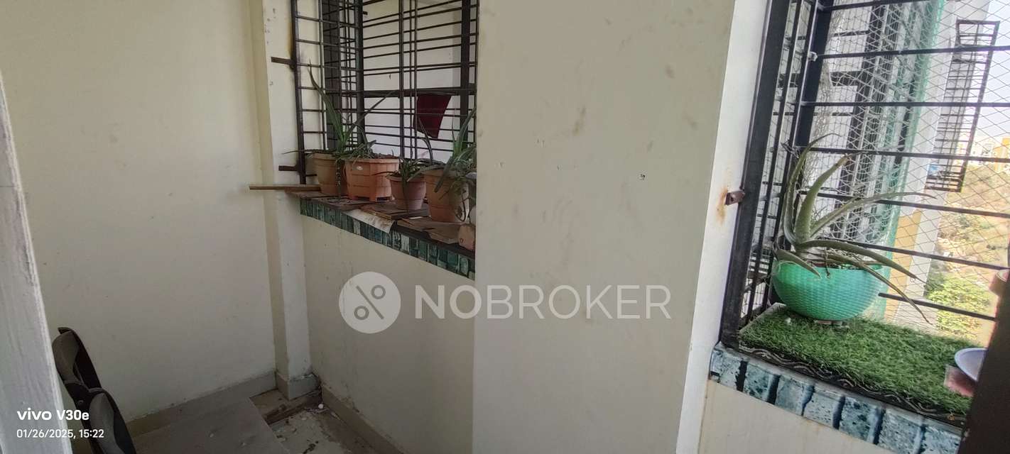 3 BHK Flat In Sarayu Spring Field For Sale  In Kukatpally