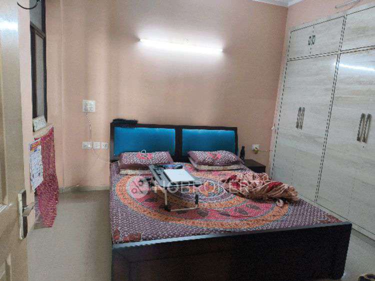 2 BHK Flat In Design Arch Society For Sale  In Surajpur
