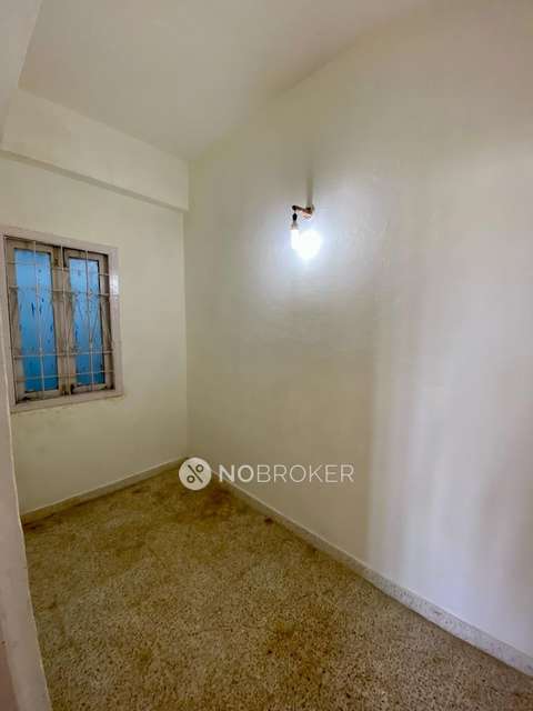 2 BHK Flat In Parsn Tower, Egmore For Sale  In Egmore