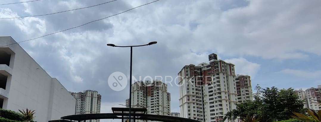 2 BHK Flat In Prestige Lakeside Habitat, For Sale  In Varthur