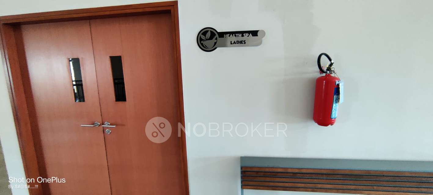 2 BHK Flat In Prestige Lakeside Habitat, For Sale  In Varthur